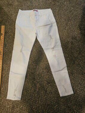 Wax Jean "Butt, I Love You!" White Skinny Jeans - Size 11/30
